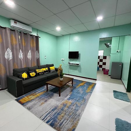 Mukut Coral Chalet Kampong Mukut المظهر الخارجي الصورة