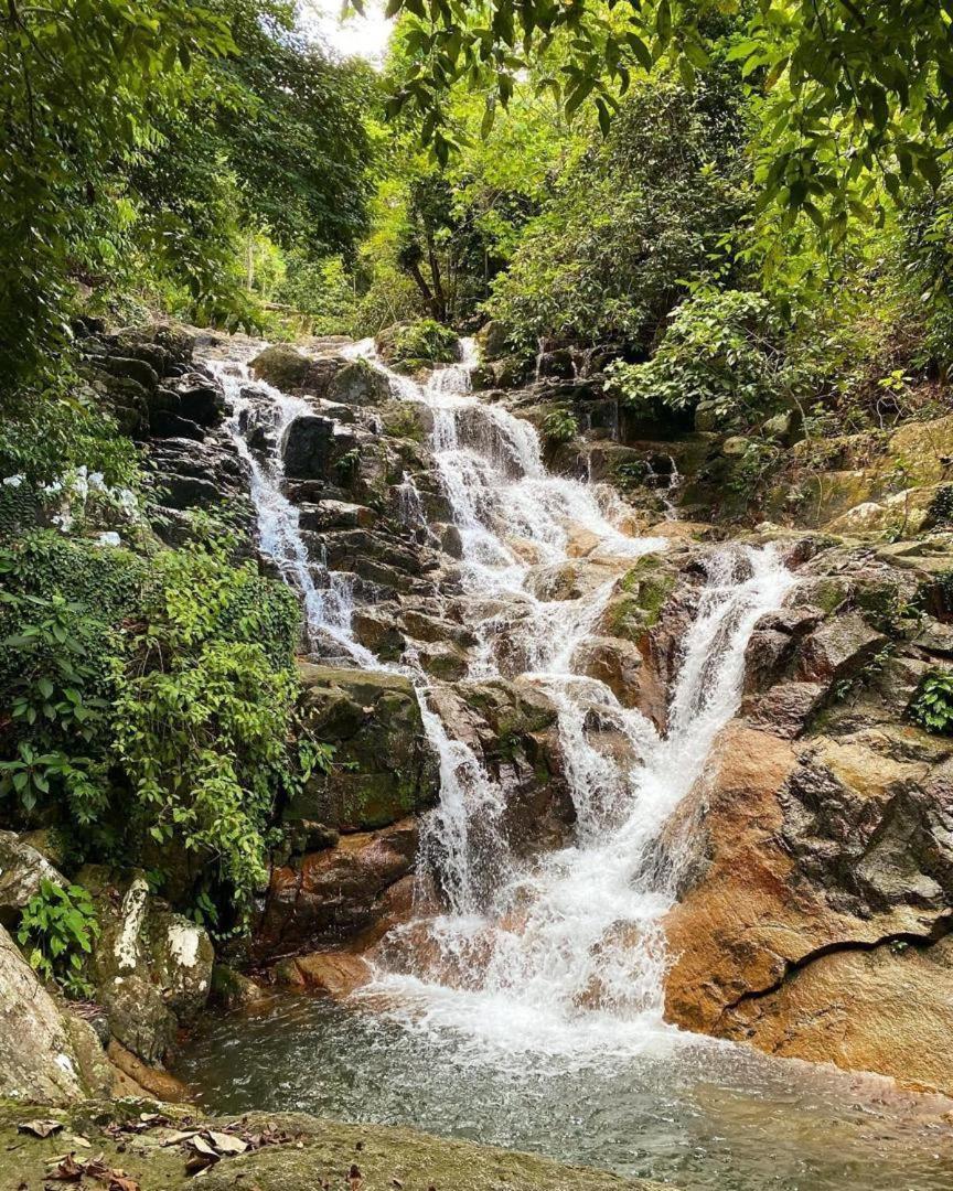 Mukut Coral Chalet Kampong Mukut المظهر الخارجي الصورة