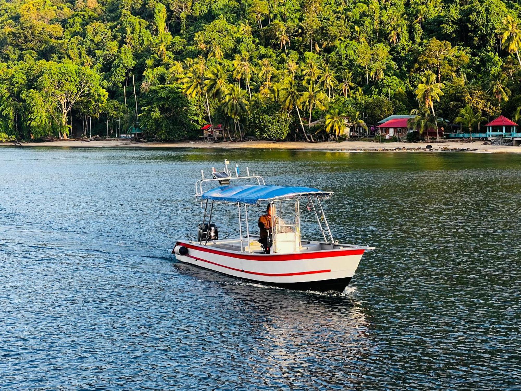 Mukut Coral Chalet Kampong Mukut المظهر الخارجي الصورة