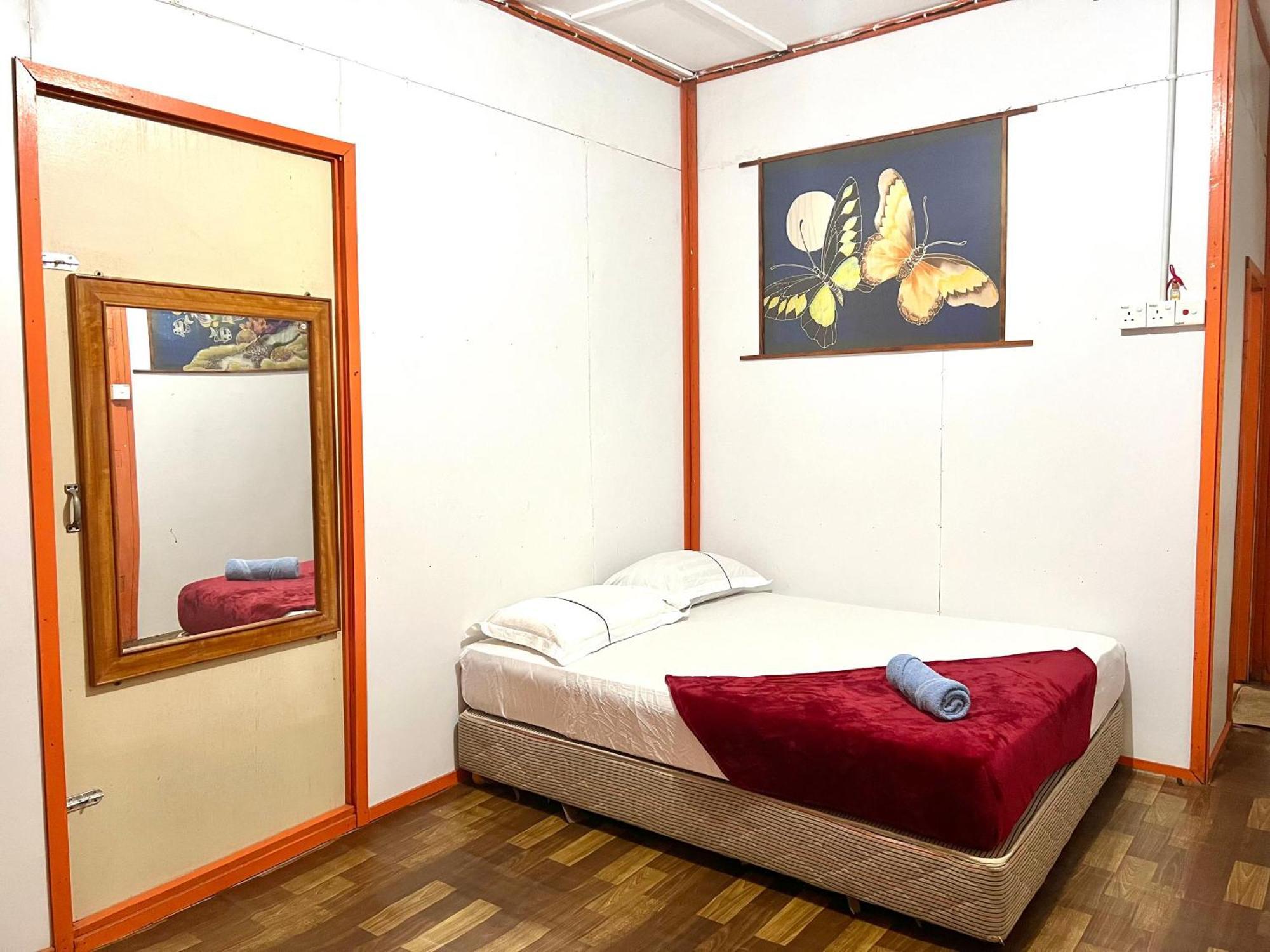 Mukut Coral Chalet Kampong Mukut المظهر الخارجي الصورة